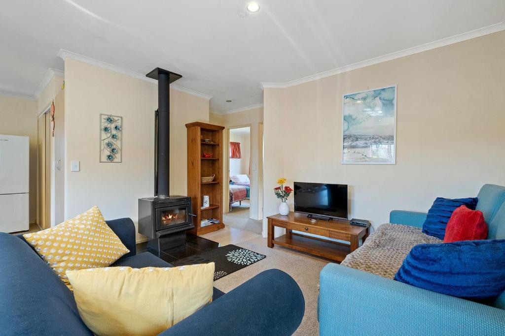 Korimako Ridge - Lake Hawea Holiday Home المظهر الخارجي الصورة